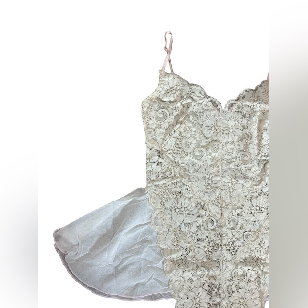Free People Revolve HAH Sexy Maid to Wear Bodysuit in Blanc Lace Sz Small NWT - Picture 7 of 15